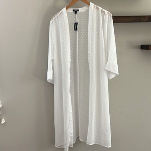 Express white kimono